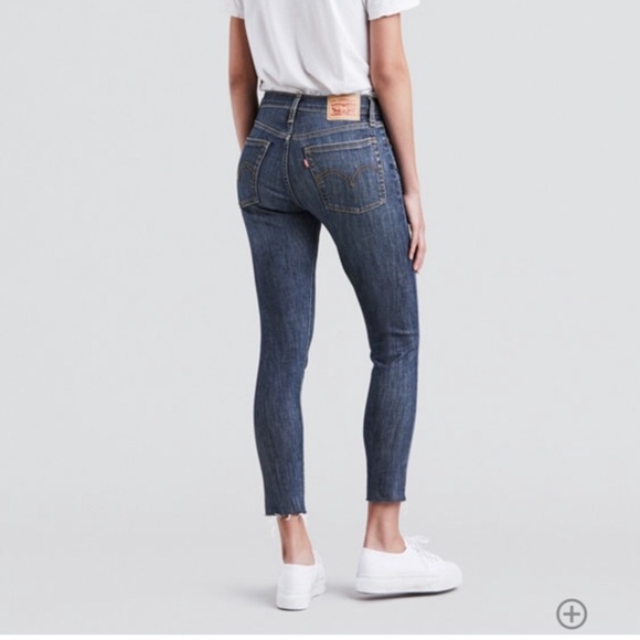 Levi’s Skinny Jeans - Picture 2 of 8